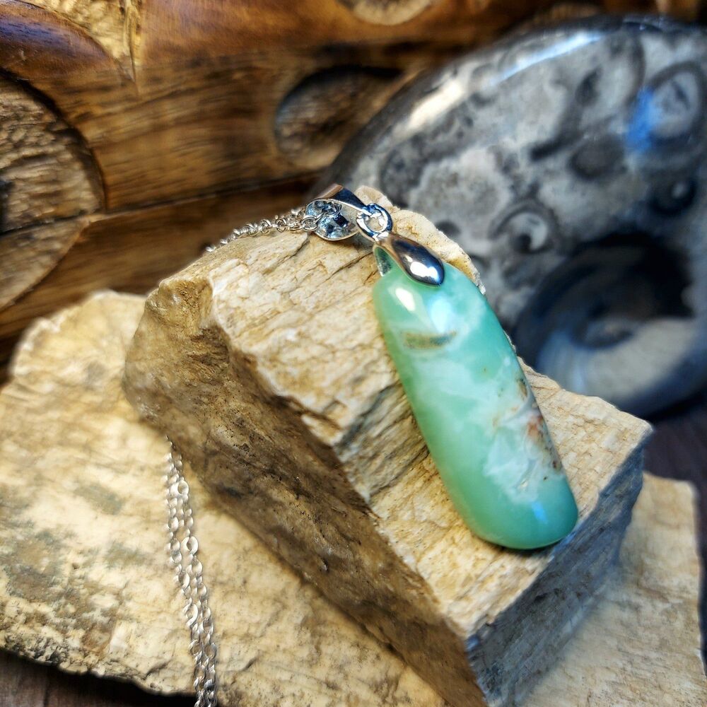 Chrysoprase Necklace Crystal Necklace Natural Gemstone - Picture 3 of 6